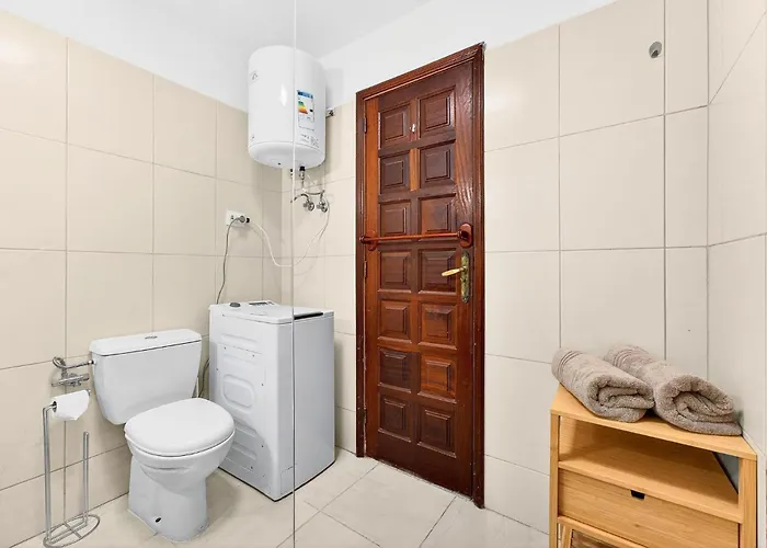 Ocean Breeze Tenerife Apartment