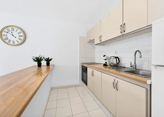 Ocean Breeze Tenerife Apartment